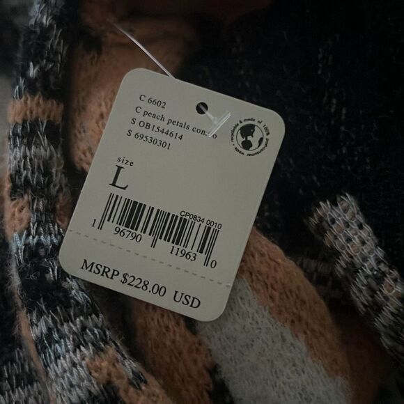 FREE PEOPLE AUGUST SZ LARGE CARDIGAN - PEACH PETALS COMBO - Picture 7 of 7